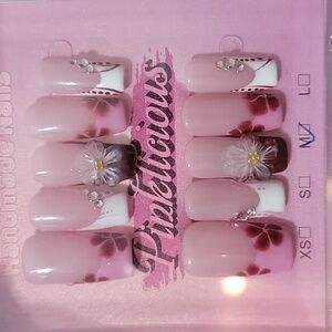 Handmade Nails! 🌸🌼💐🌹